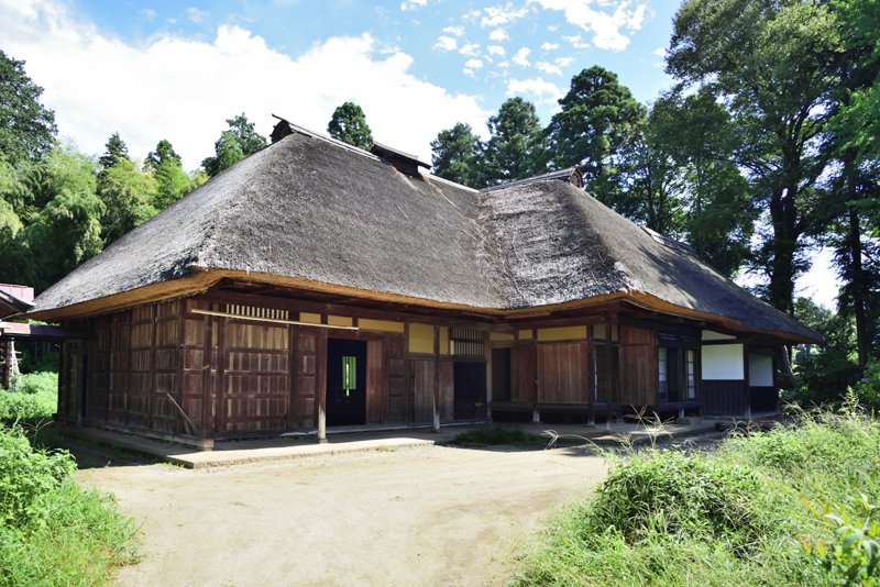 江戸時代の名主の屋敷であった「入野家住宅」