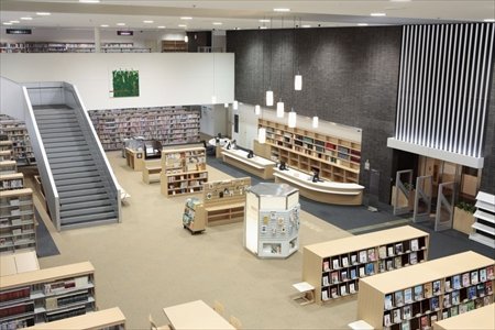 豊島区立中央図書館
