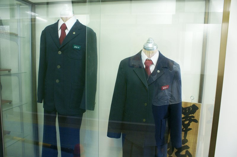 「宮前平中学校」の制服