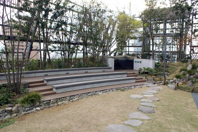 豊島区の自然環境を体験できる「屋上庭園」