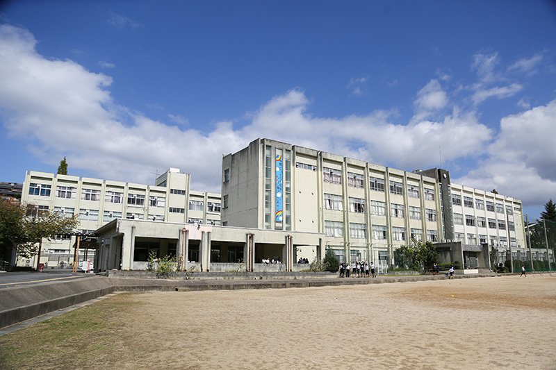奈良市立登美ヶ丘中学校