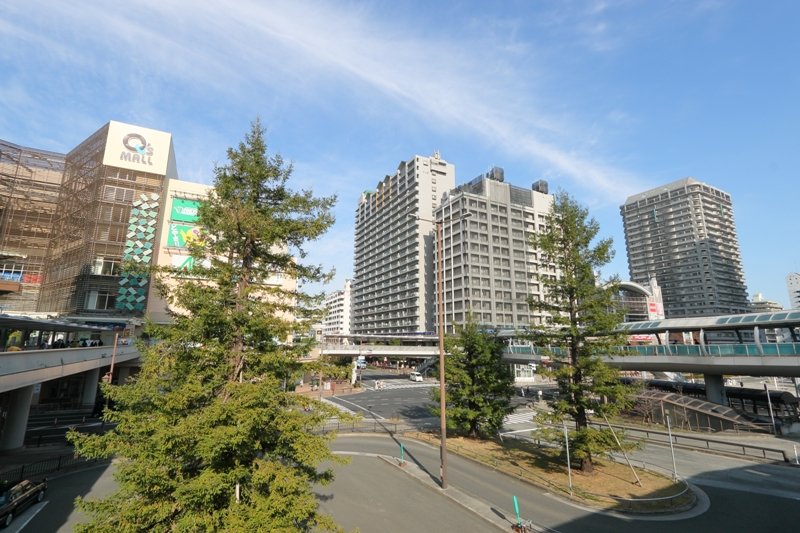 「尼崎」駅北の風景