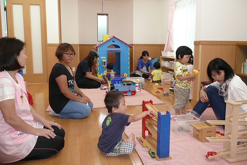 「子育て支援センター」常駐の子育てコーディネーターに気軽に育児相談もできる　※画像提供：松戸市
