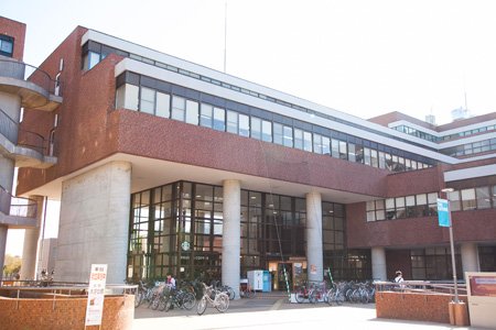 筑波大学附属図書館