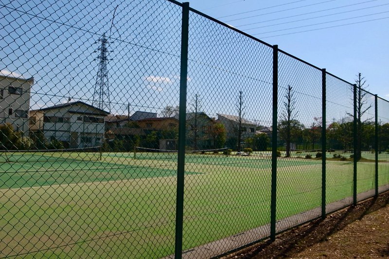「大宮第二公園」のテニスコート