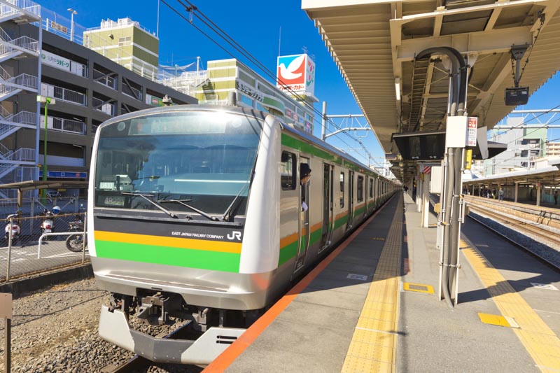 「上尾」駅のJR湘南新宿ライン