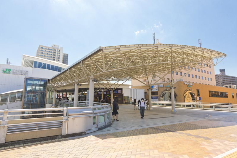 JR高崎線とJR湘南新宿ラインの「上尾」駅