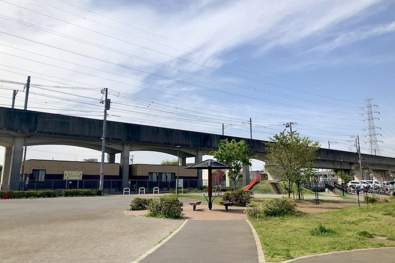 「南川崎ふれあい公園」