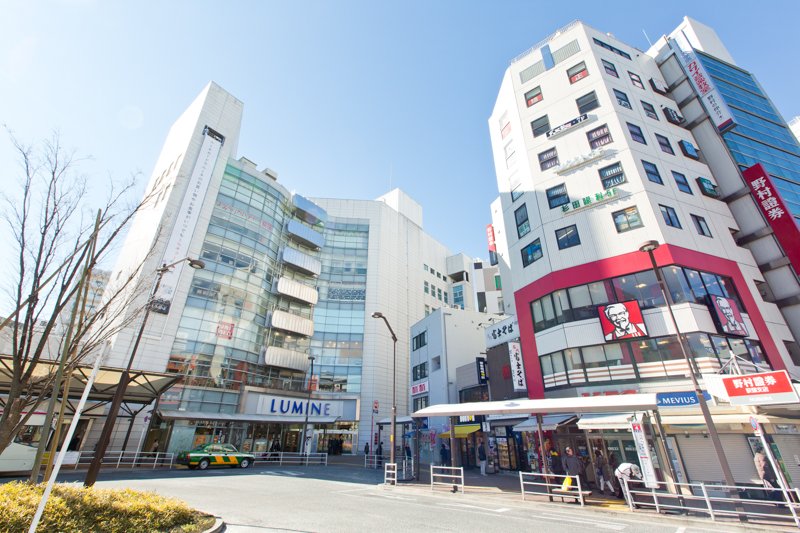 「荻窪」駅周辺には「ルミネ荻窪」などショッピング施設が集まる