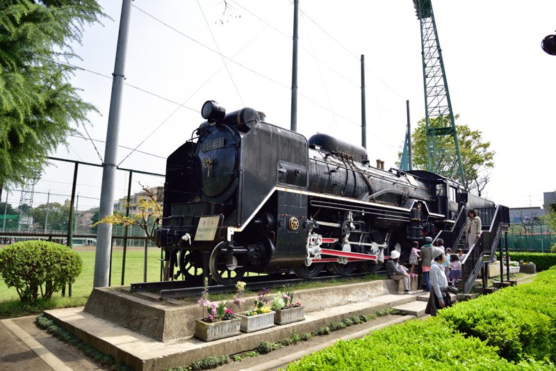 蒸気機関車（D51）