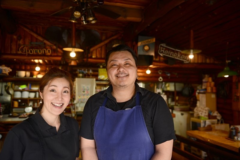 二人三脚で店を切り盛りする江藤さんご姉弟