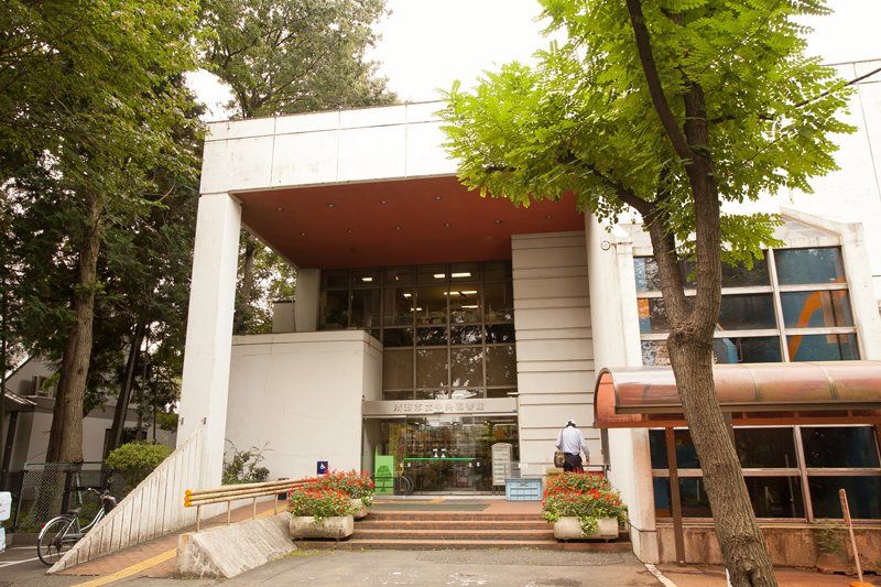 清瀬市立中央図書館