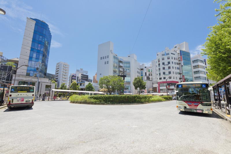 「荻窪」駅前の風景