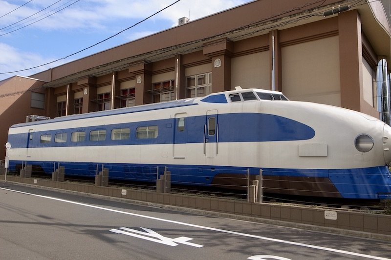 「新幹線資料館・鉄道展示室」　の新幹線試験車両
