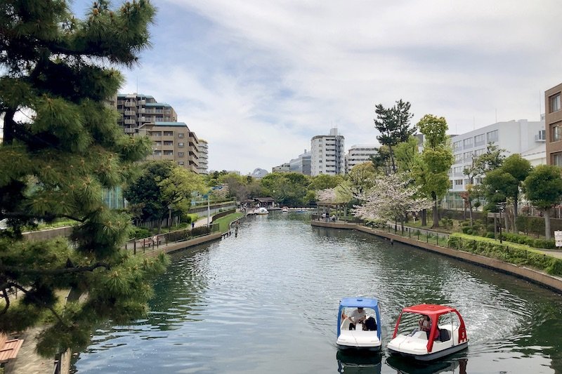 「横十間川親水公園」