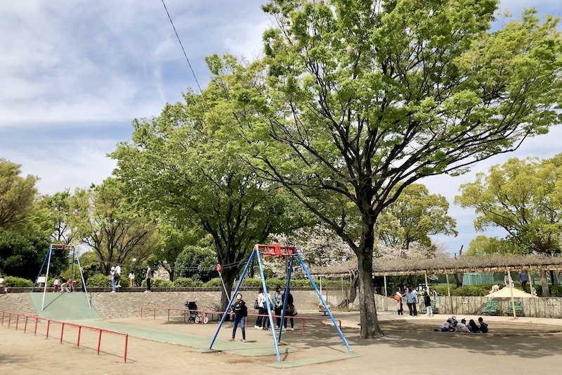 「南砂三丁目公園」のターザンロープ