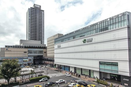 都心へも横浜中心部へも快適アクセス。商業施設や緑も多く暮らしやすい鶴見区