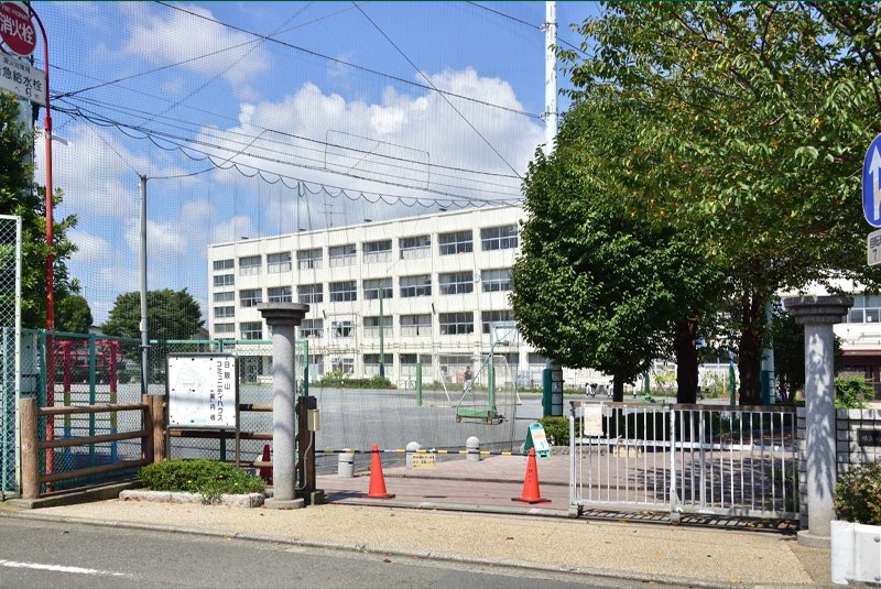 「横浜市立日限山小学校」にも短時間で通学可能