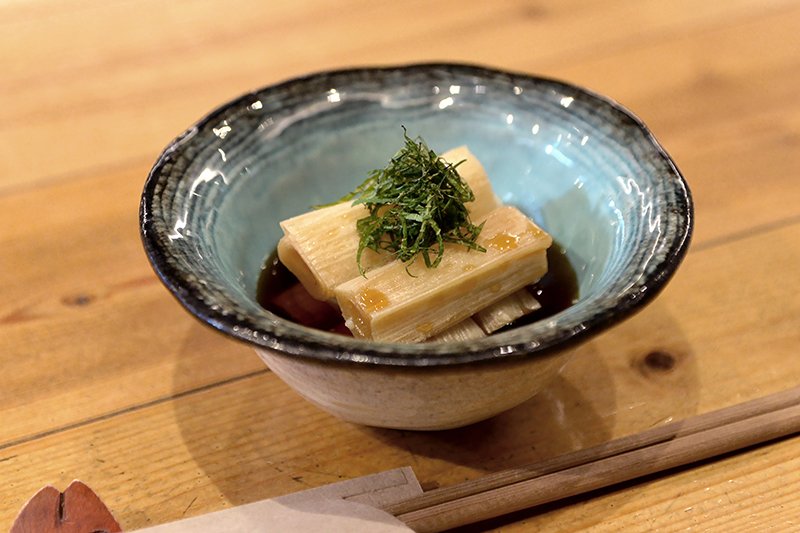 江戸野菜として知られる「千住葱」を使った「葱のおひたし」