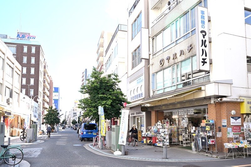 「ベルロードつるみ・鶴見銀座商店街」の様子