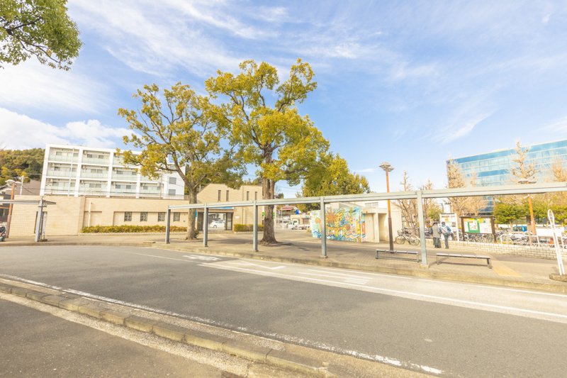 横浜市営地下鉄ブルーライン「片倉町」駅