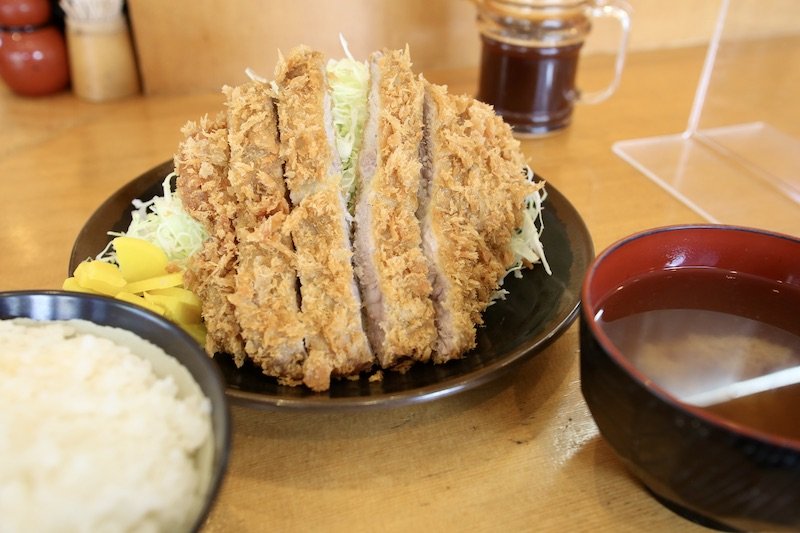 ロースとんかつ大