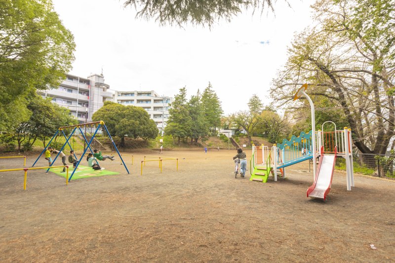 土橋2丁目公園