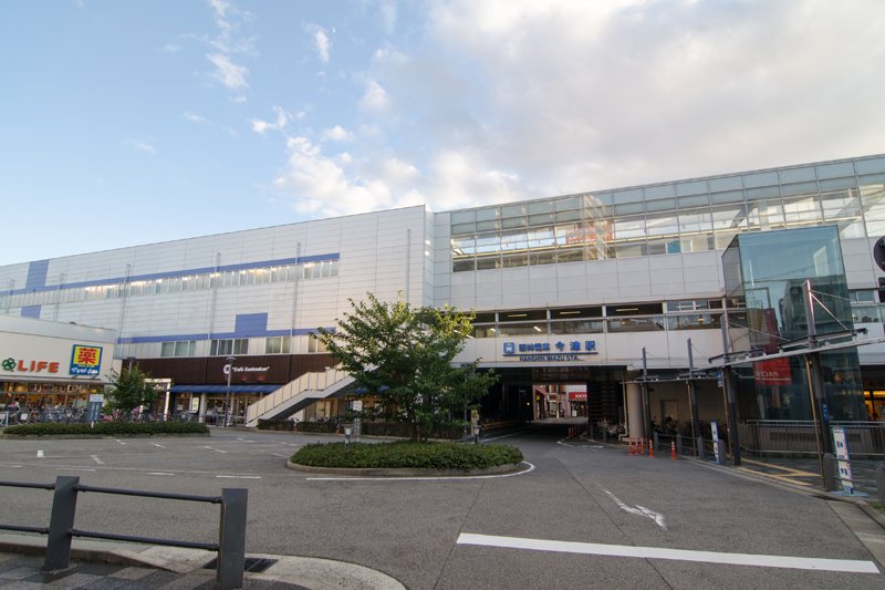 今津駅（阪神・阪急）